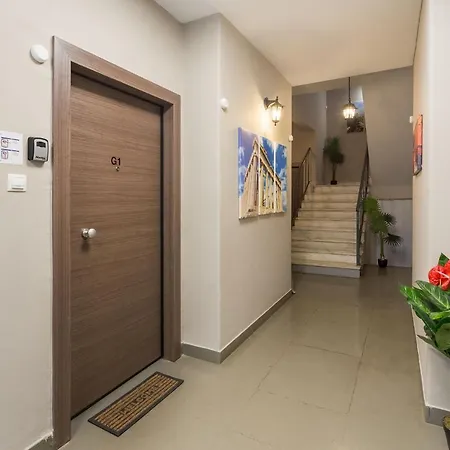 Homely By Apartahotel