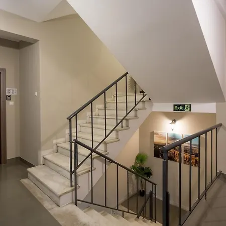Homely By Apartahotel